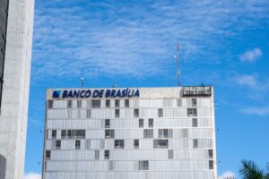 Melhore sua rotina financeira com essas 5 funcionalidades que todo aplicativo de banco deve ter.